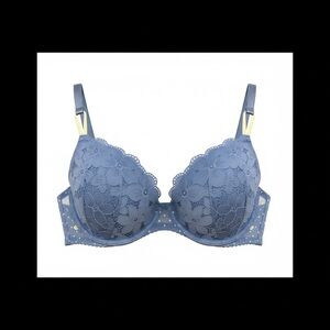 Victoria’s Secret Elegant Lace Demi Lightly Lined Underwire Bra in Blue. 36C